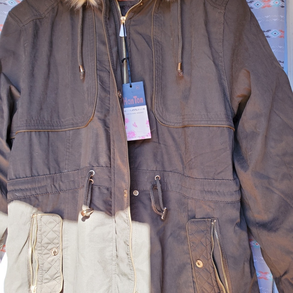 HanTon Jacket with Hood - Picture 2 of 3